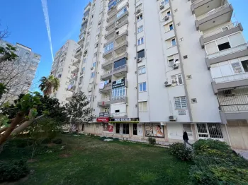 Uygun Fiyatlı Muratpaşa Üç Yatak Odalı Satılık Daire